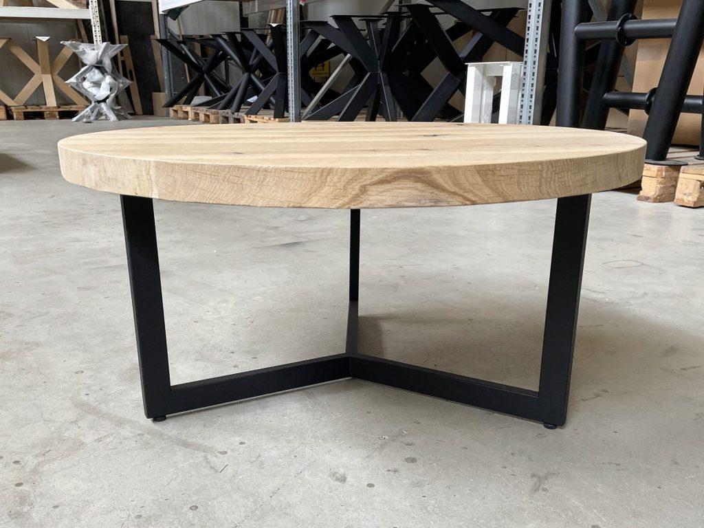 Metalen meubelpoot salontafel formaat. Mooie slanke industriële tafelpoot geschikt voor salontafels. Hoogte is 37 cm en verkrijgbaar in verschillende diameters. Bij Bouwie voor een mooie prijs te koop